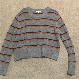 Super cute grey sweater